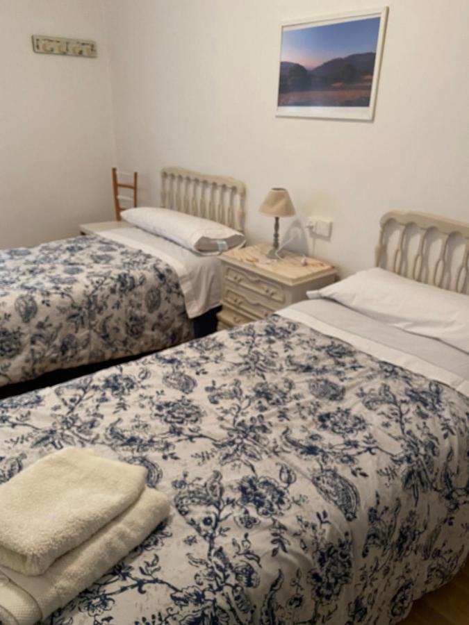 Hostal Casiano Camarasa Eksteriør bilde