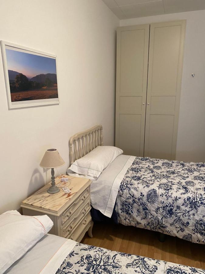 Hostal Casiano Camarasa Eksteriør bilde